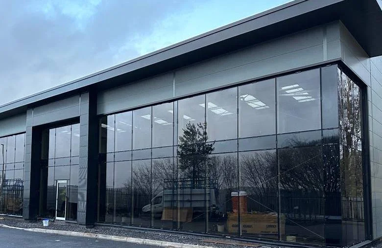 curtain walling house in uk