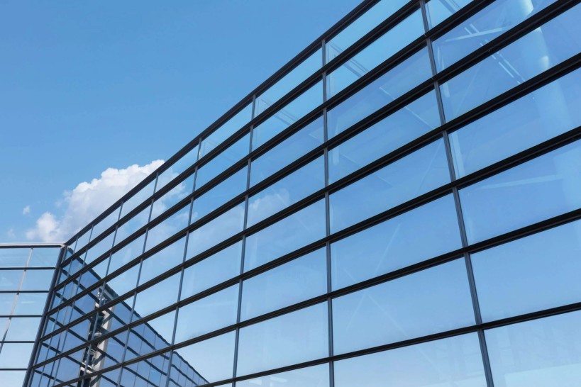 curtain walling service in uk